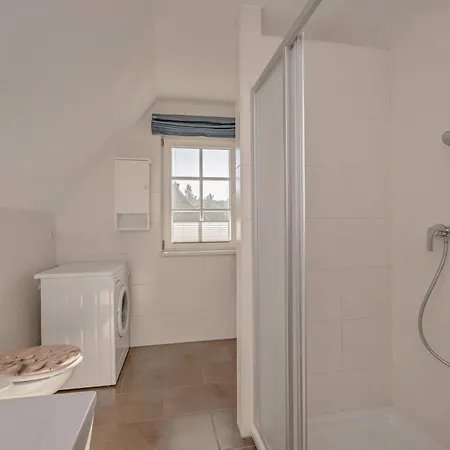 Tatil Evi Reethus Am Kuestenwald *